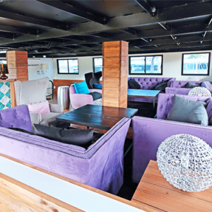 天王寺のサプライズプロポーズCORAL KITCHEN at sea