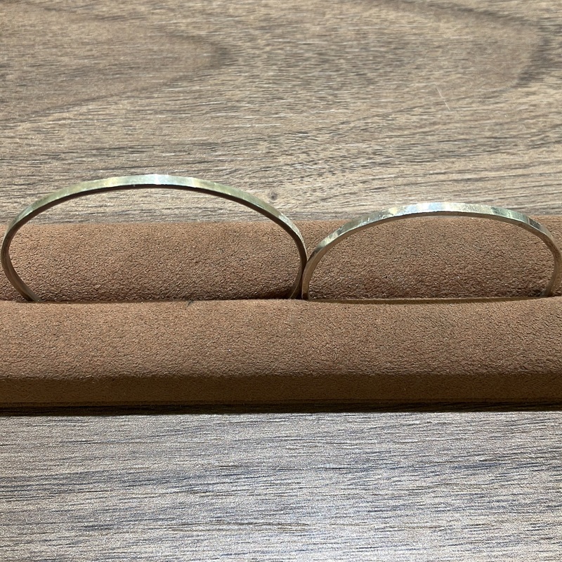 大阪・天王寺手作りバングルシルバー2㎜