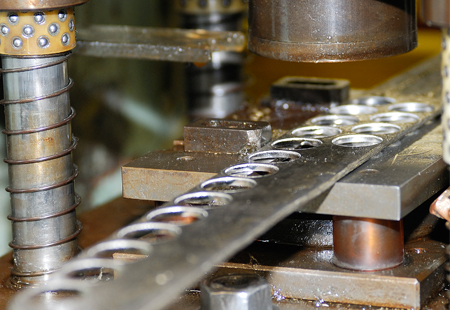 garden天王寺PilotBridalの鍛造製法②