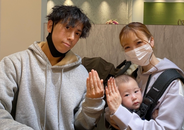 大阪府・住吉区 美女と野獣の結婚指輪をご成約いただきました。心斎橋店でご成約のお客様