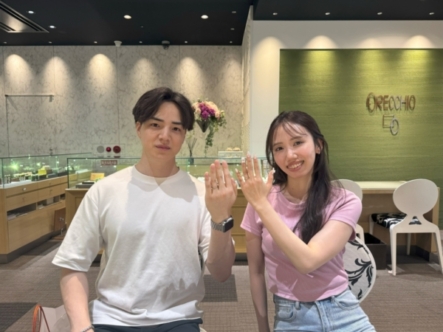 【大阪府・東大阪市】Pilot BridalとRosettEの結婚指輪をご成約いただきました　心斎橋店でご成約のお客様