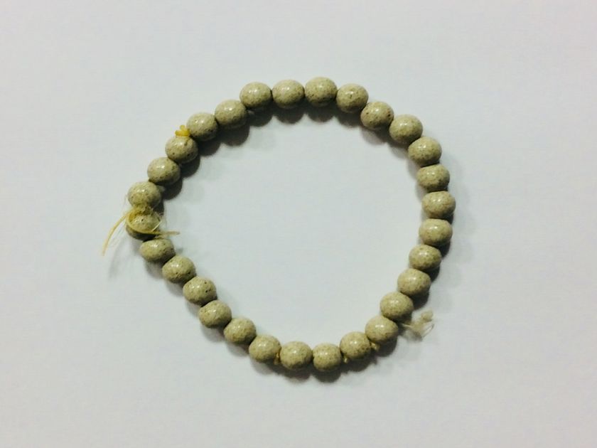 数珠ブレスレットのゴム替え