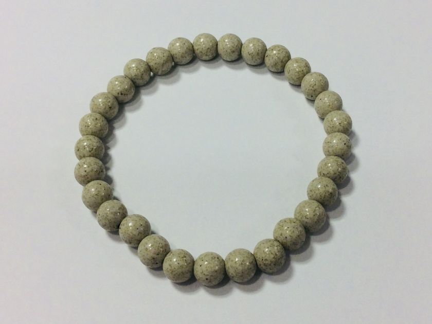 数珠ブレスレットのゴム替え