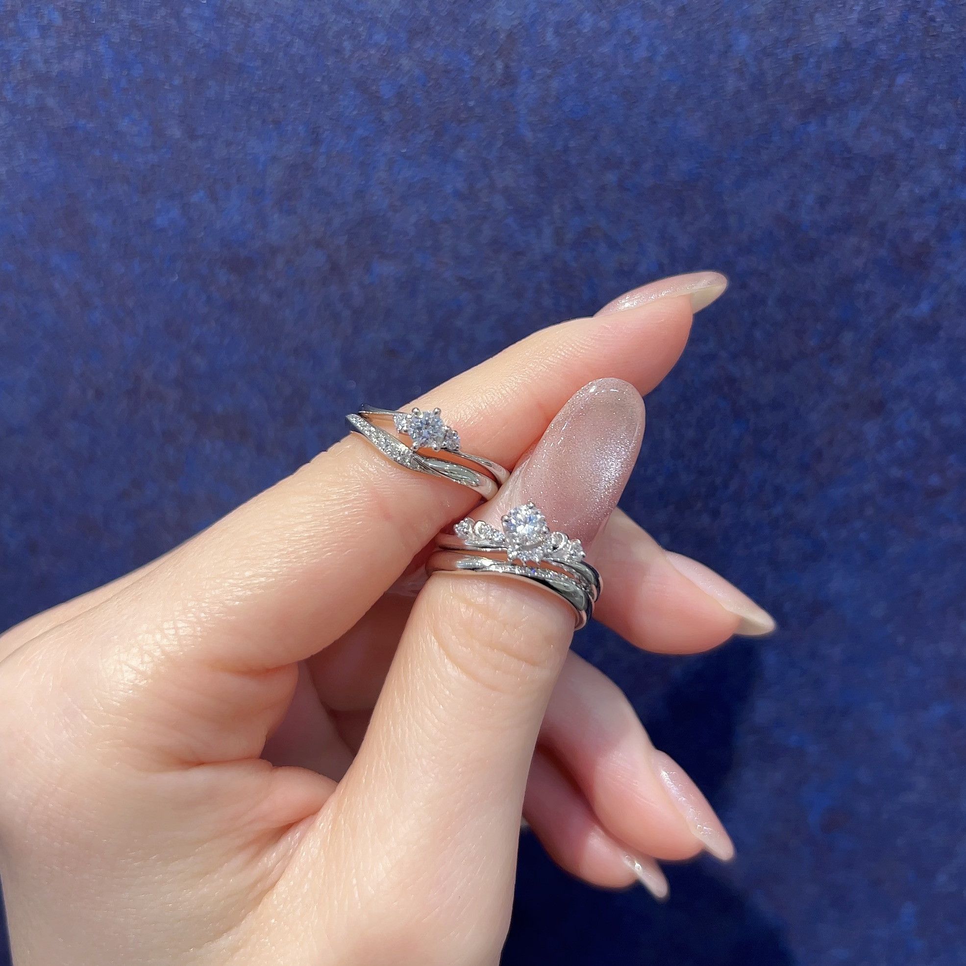 Mariage（マリアージュ）の婚約指輪と結婚指輪の重ね付け