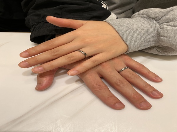 【大阪市・平野区】Tomo meの結婚指輪をペアでご成約いただきました
