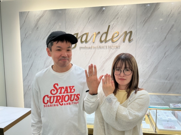 【松原市】Tomo meの結婚指輪をペアでご成約いただきました。