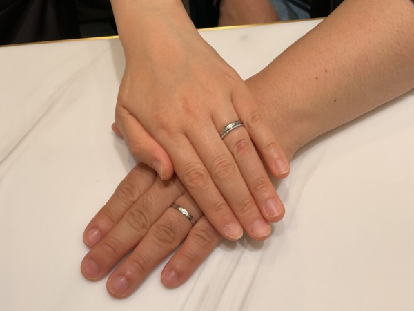 【大阪府・岸和田市】FISCHERの結婚指輪をペアでご成約いただきました。
